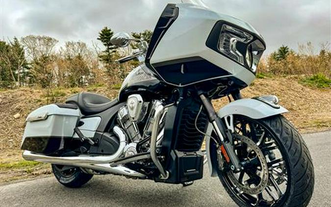 2024 Indian Motorcycle Challenger® Limited with PowerBand Audio Package