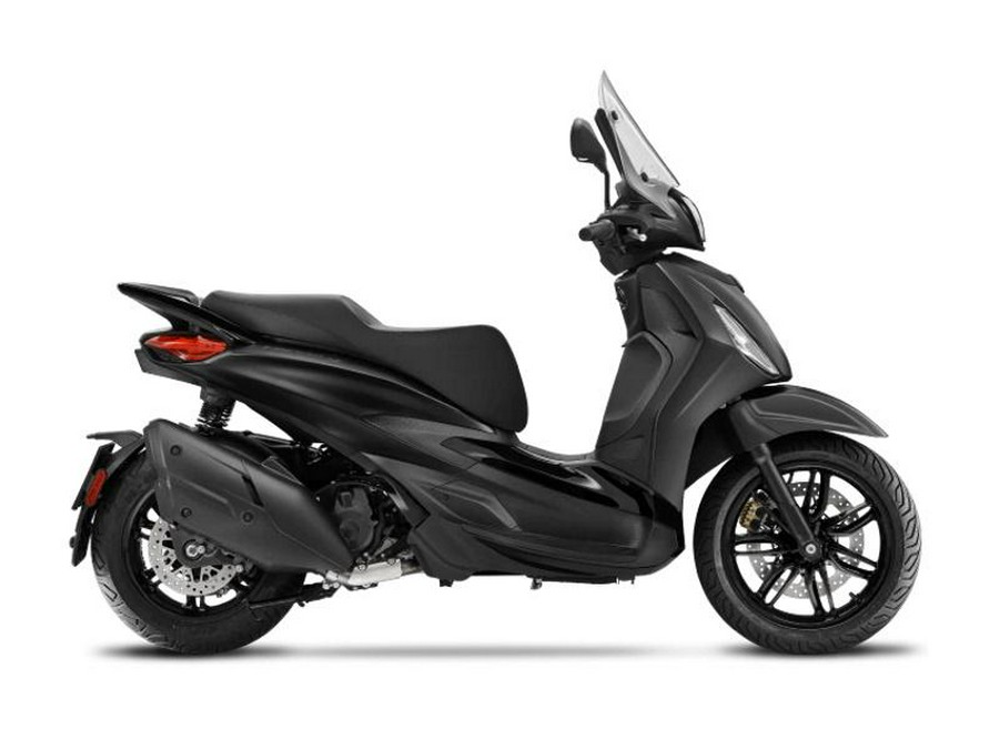 2024 Piaggio BV 400 Deep Black