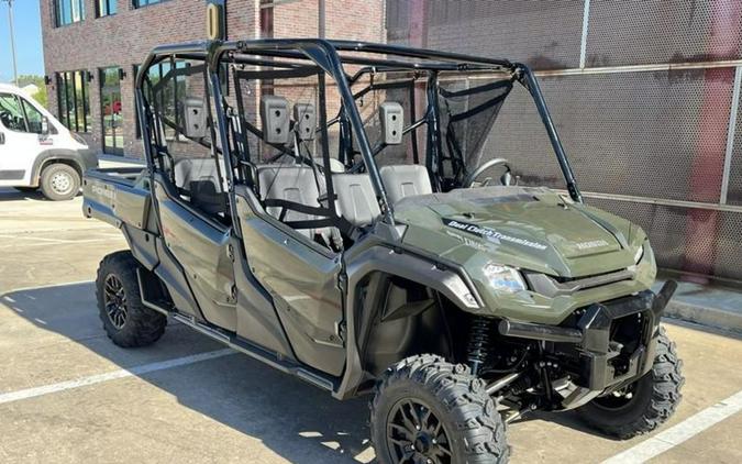 2025 Honda® Pioneer 1000-6 Deluxe Crew