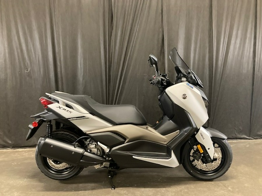 2024 Yamaha XMAX