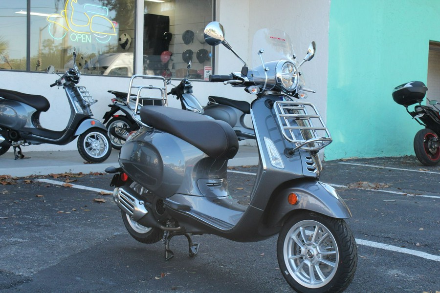 2023 Vespa Primavera 150 Touring