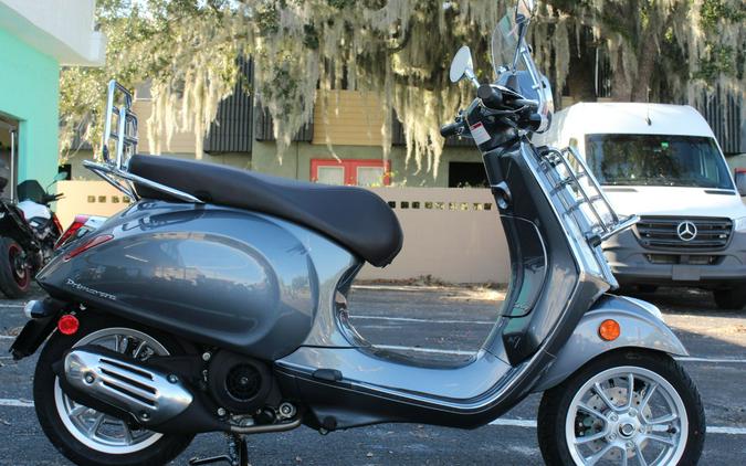 2023 Vespa Primavera 150 Touring