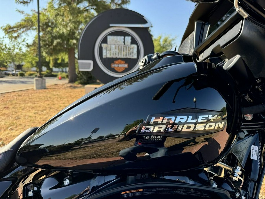 2024 Harley-Davidson® FLHX - Street Glide®