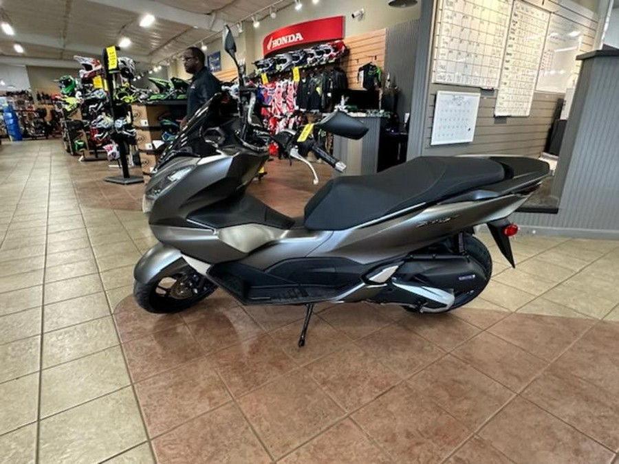 2024 Honda® PCX