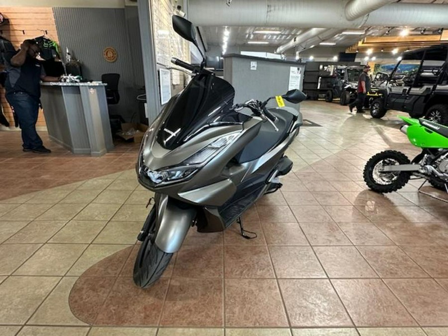 2024 Honda® PCX