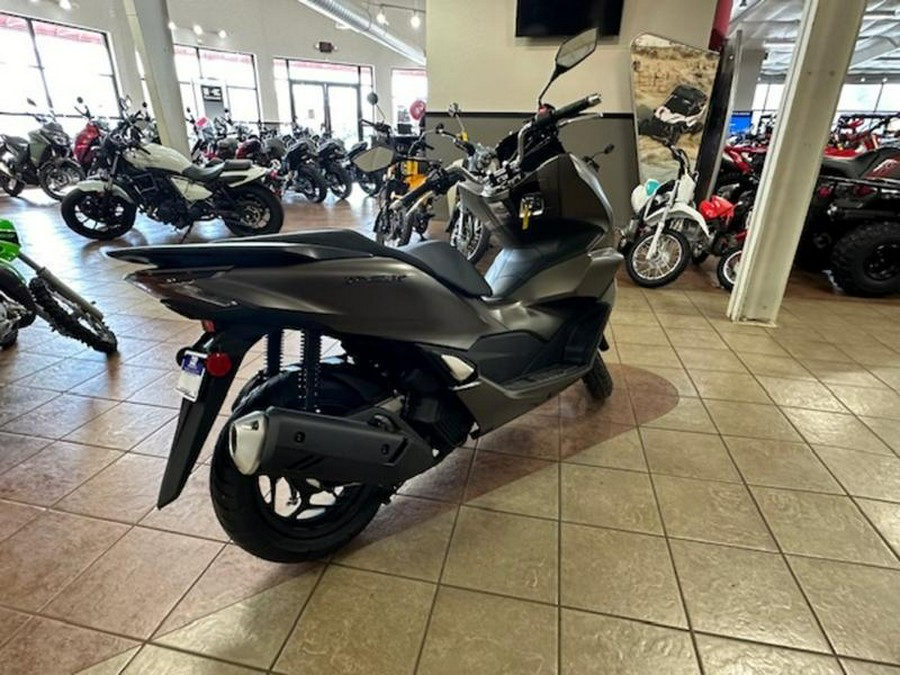 2024 Honda® PCX