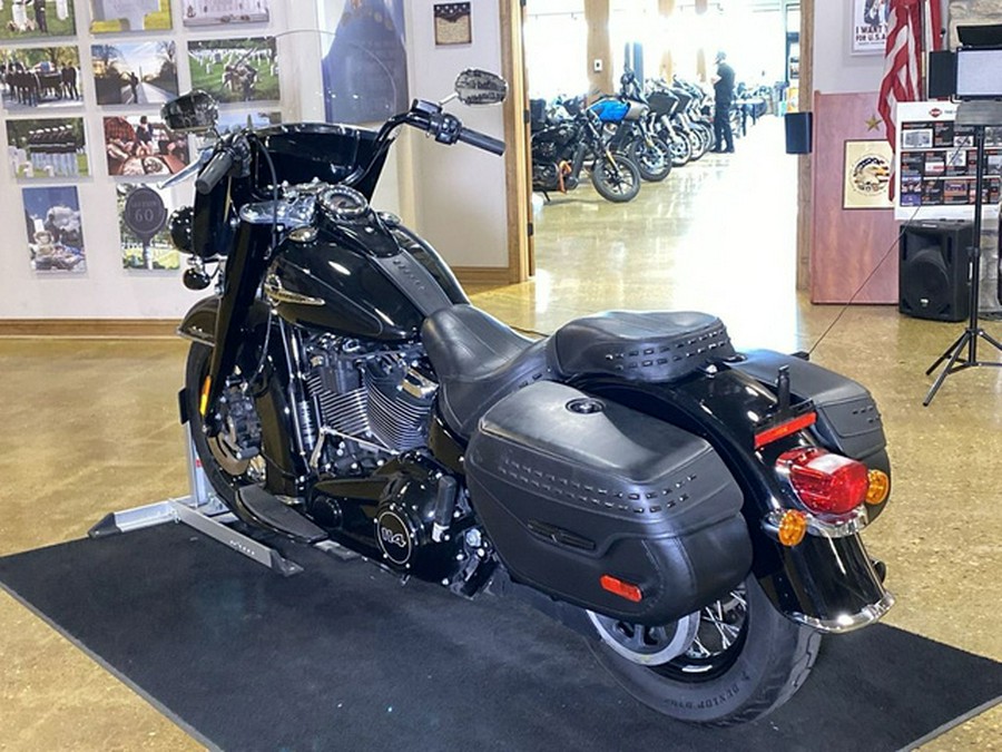 2020 Harley-Davidson FLHCS - Heritage Classic 114