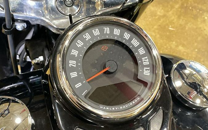 2020 Harley-Davidson FLHCS - Heritage Classic 114