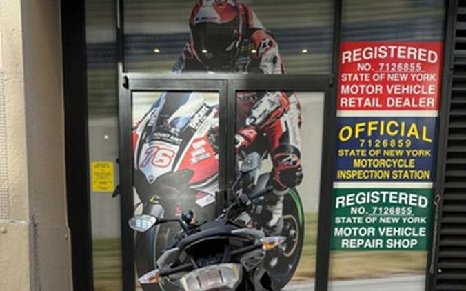 2020 BMW G 310 R Cosmic Black