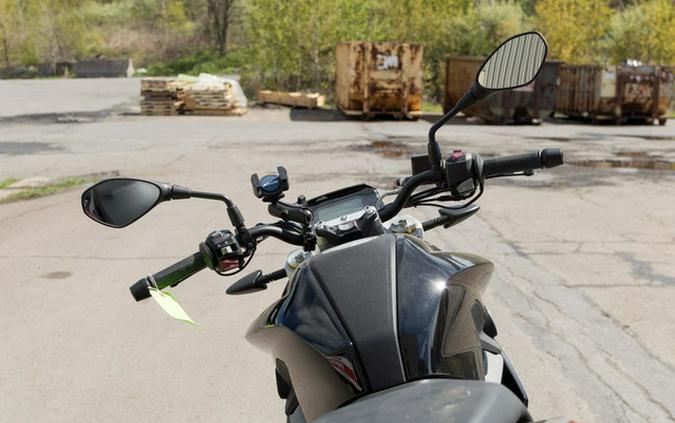 2020 BMW G 310 R Cosmic Black