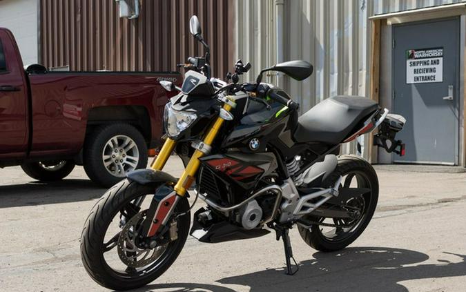 2020 BMW G 310 R Cosmic Black