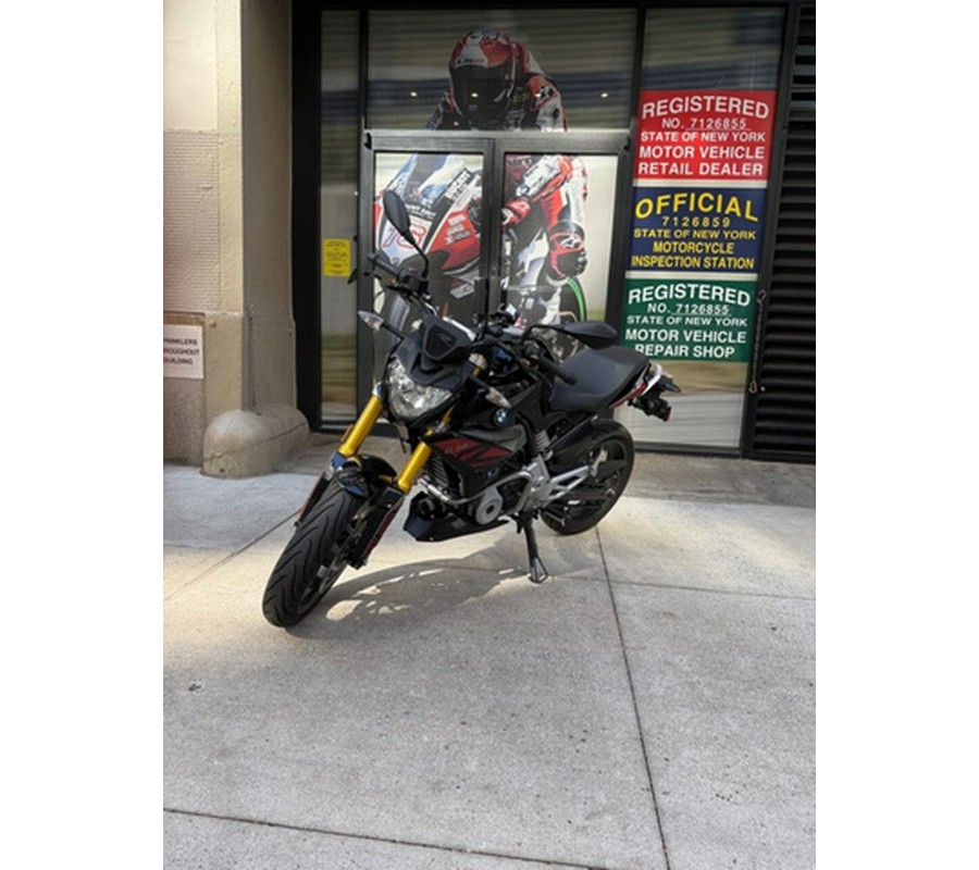 2020 BMW G 310 R Cosmic Black
