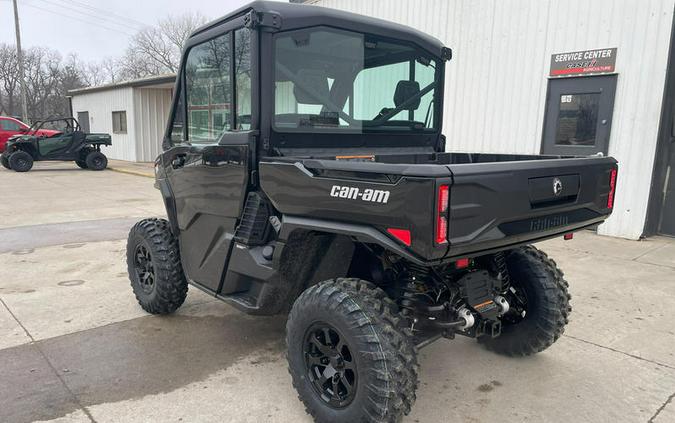 2026 Can-Am® Defender XT CAB HD11