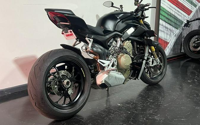 2022 Ducati Streetfighter V4 S Dark Stealth