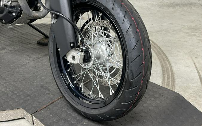 2021 Suzuki DR-Z 400SM