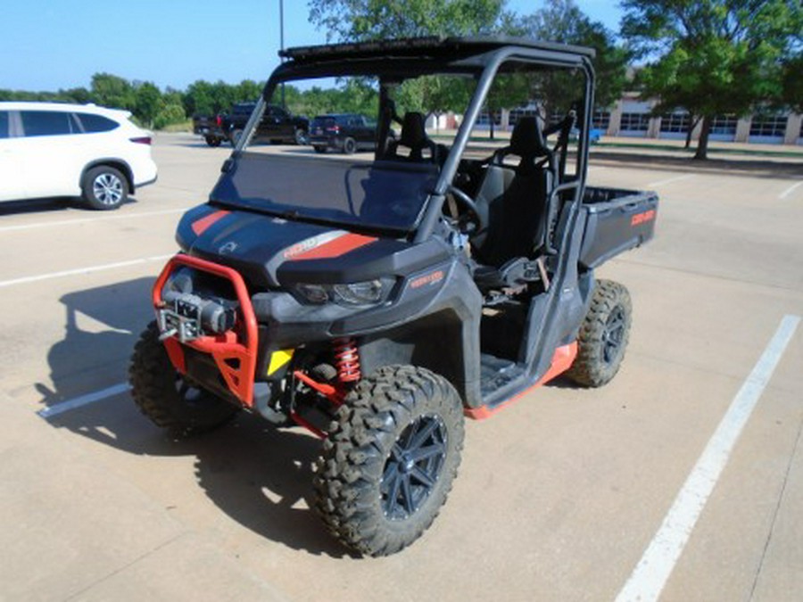 2018 Can-Am Defender XT-P HD10