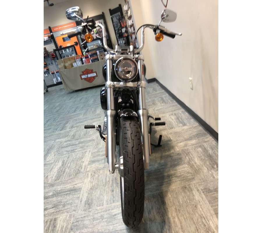 2023 Harley-Davidson Softail Standard Vivid Black