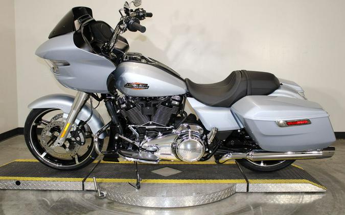 2025 Harley-Davidson® FLTRX - Road Glide®