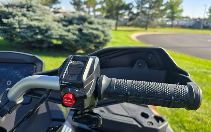 2026 CFMOTO CForce 800 Touring