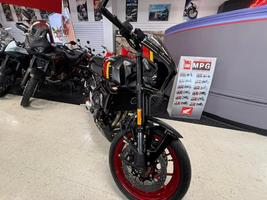 2026 Suzuki GSX-8TT