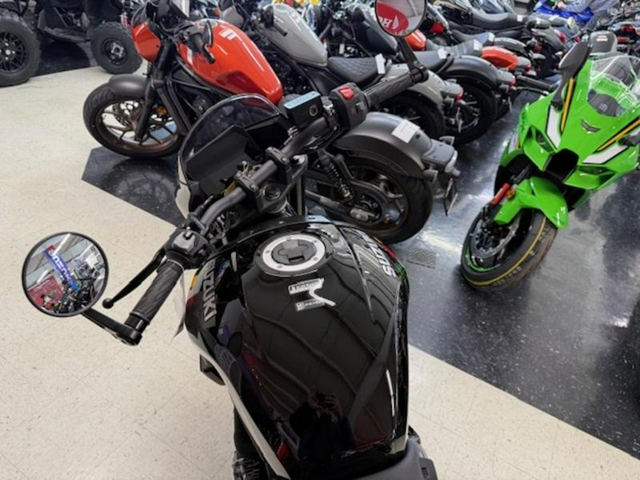 2026 Suzuki GSX-8TT