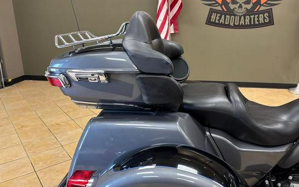 2022 Harley-Davidson® FLHTCUTG - Tri Glide® Ultra