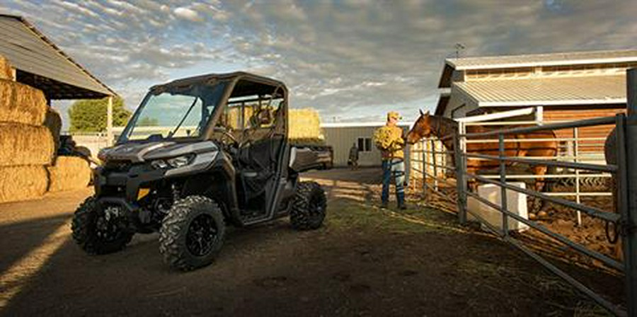 2017 Can-Am Defender HD10