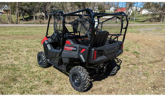 2024 Honda PIONEER 700-4