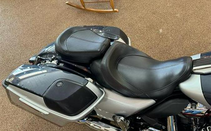 2019 Harley-Davidson CVO™ Street Glide®