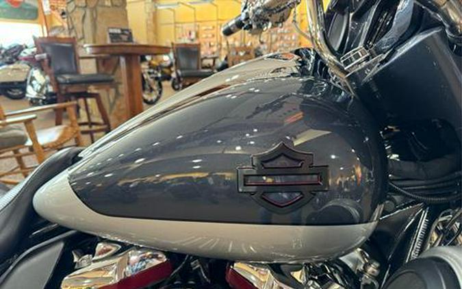 2019 Harley-Davidson CVO™ Street Glide®