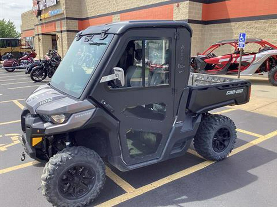 2018 Can-Am Defender DPS HD10