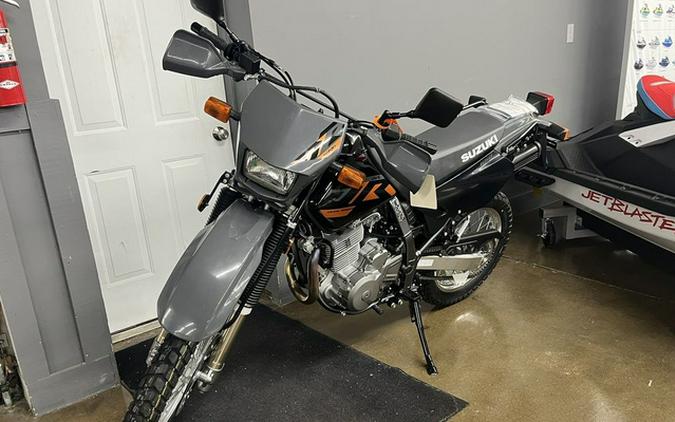 2025 Suzuki DR 650S