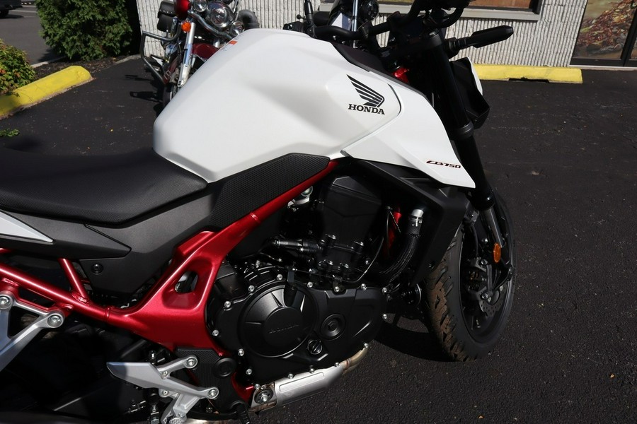 2025 CB750 Hornet Base - Honda