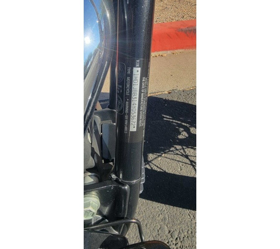 2004 Harley-Davidson FXSTD - Softail Deuce