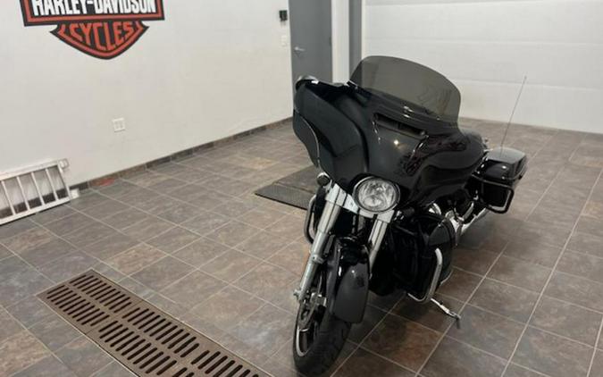 2018 Harley-Davidson® FLHX - Street Glide®