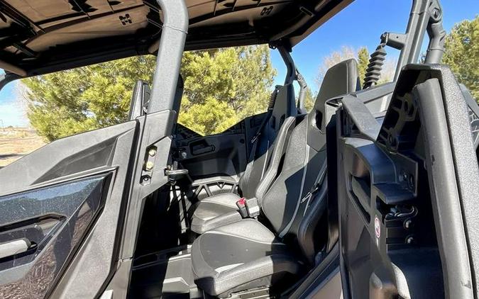 2024 Can-Am® Commander MAX XT 700