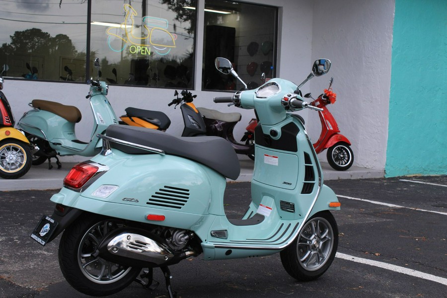 2024 Vespa GTS 300