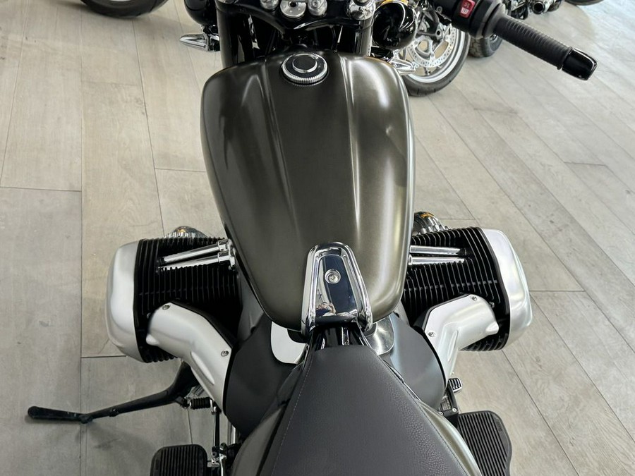 2022 BMW R 18 Classic Manhattan Metallic Matte