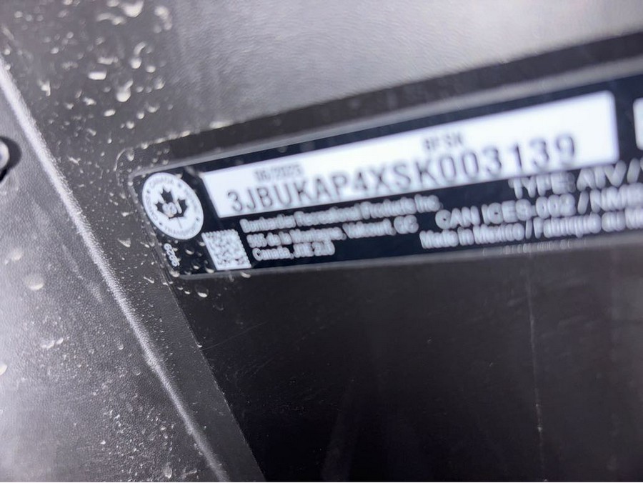 2025 Can-Am DEFENDER XT 62 HD9 - CAMO WILDLAND