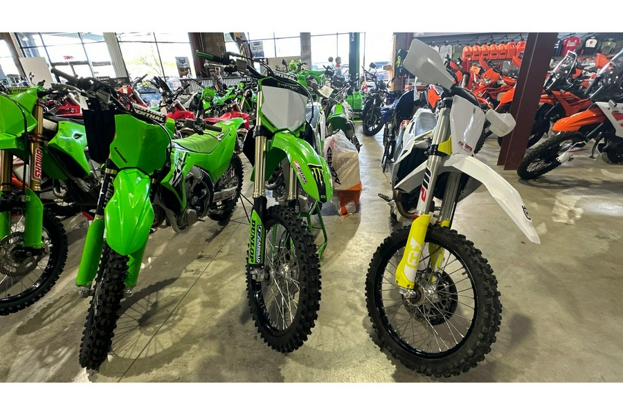 2022 KX 450 - Kawasaki