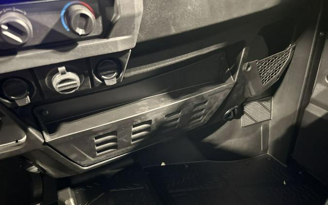2027 Polaris Ranger® 1000 CAB