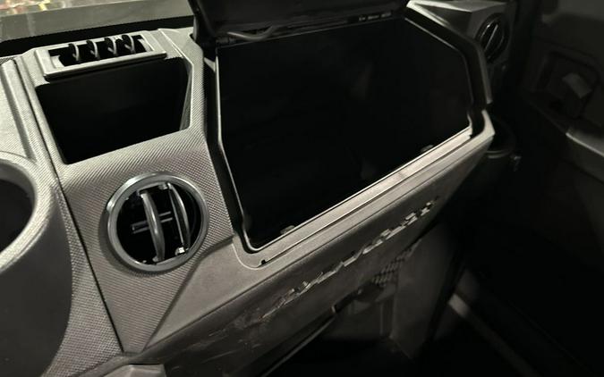 2027 Polaris Ranger® 1000 CAB