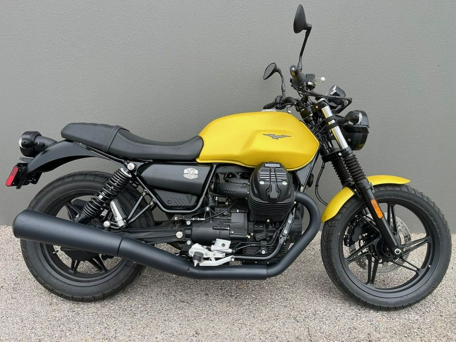 2022 Moto Guzzi V7 Stone E5