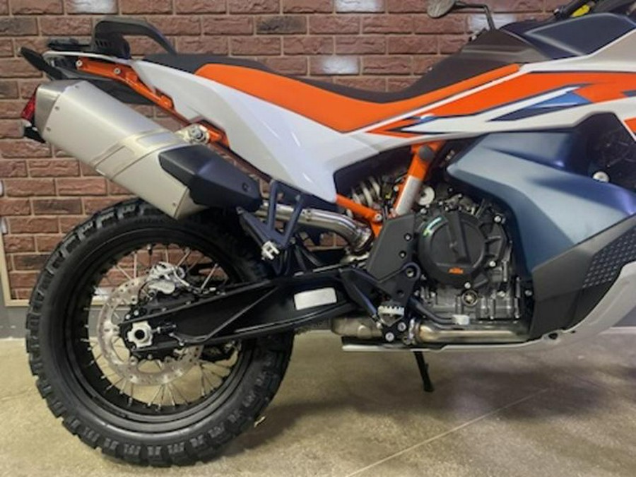 2024 KTM 890 Adventure R