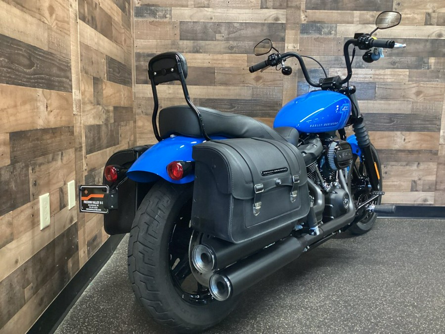 2022 Harley-Davidson Street Bob 114 Fastback Blue FXBBS