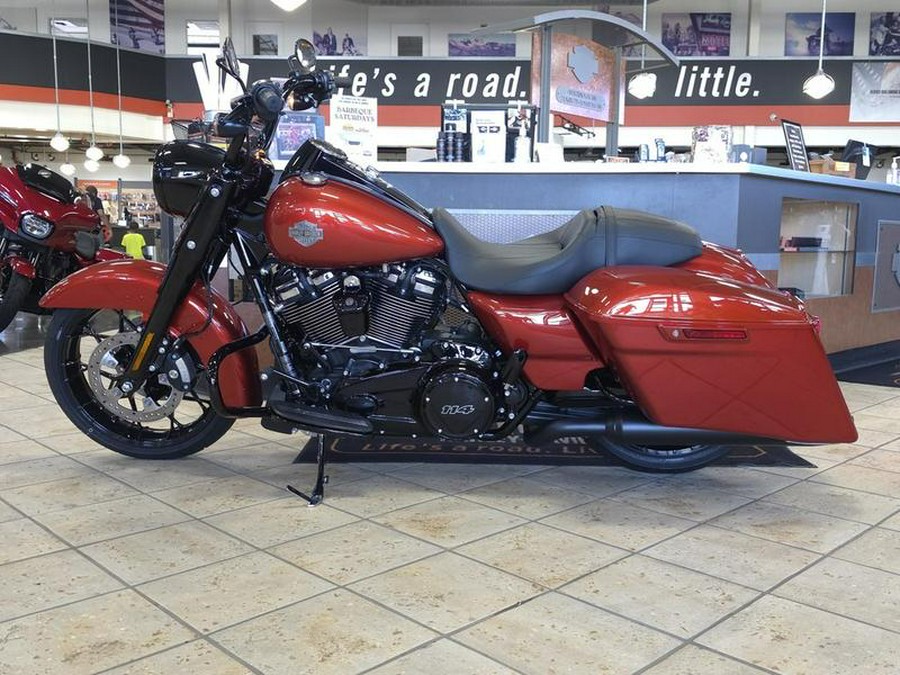 2025 Harley-Davidson® FLHRXS - Road King® Special