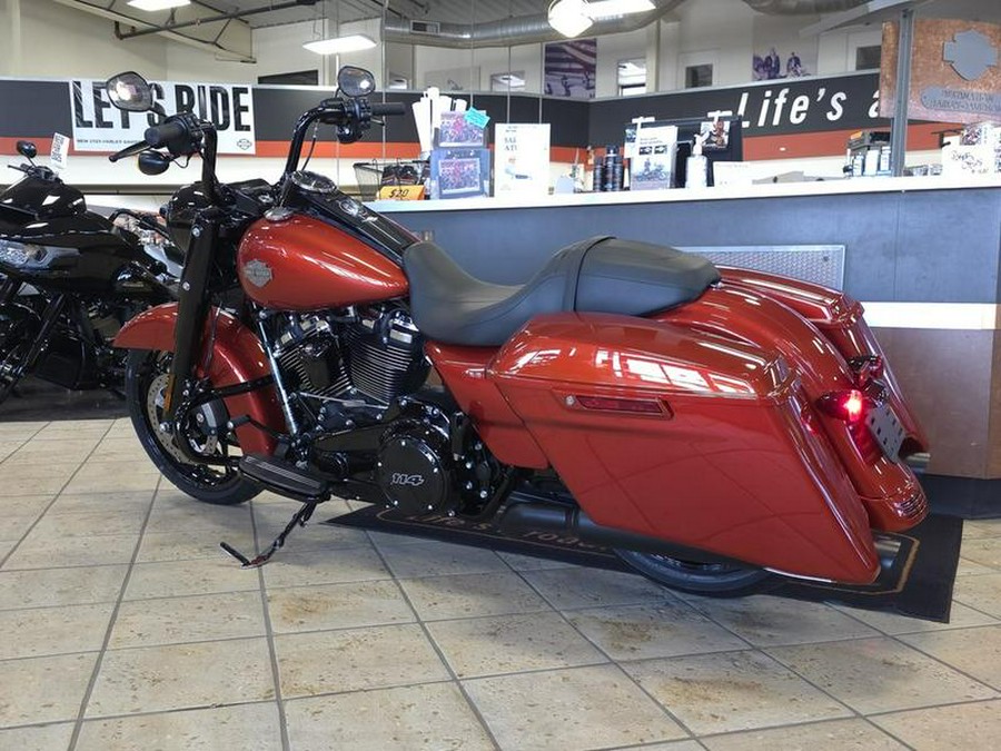 2025 Harley-Davidson® FLHRXS - Road King® Special
