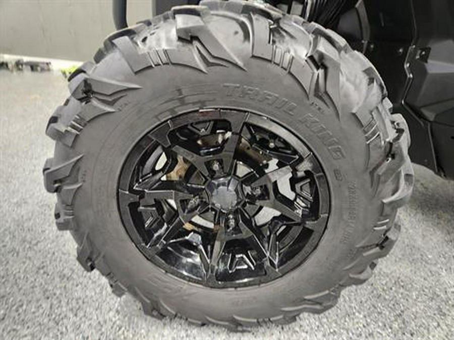 2025 Can-Am Commander MAX XT 700