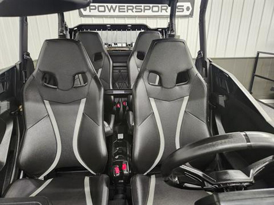 2025 Can-Am Commander MAX XT 700