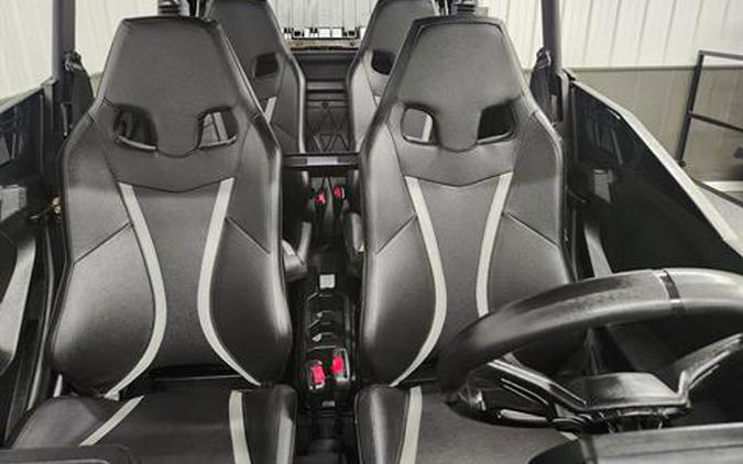 2025 Can-Am Commander MAX XT 700